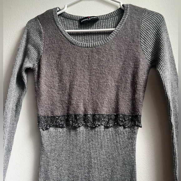 Vintage Pierre Cardin Paris Grey Knit Bodycon Long Sleeve Mini Dress Lace Detail - Picture 2 of 4